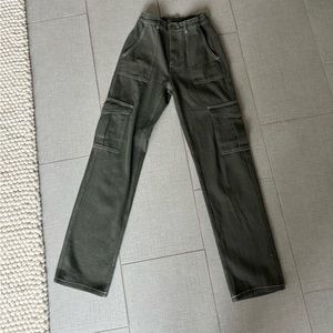 White fox boutique green cargo pants size xs